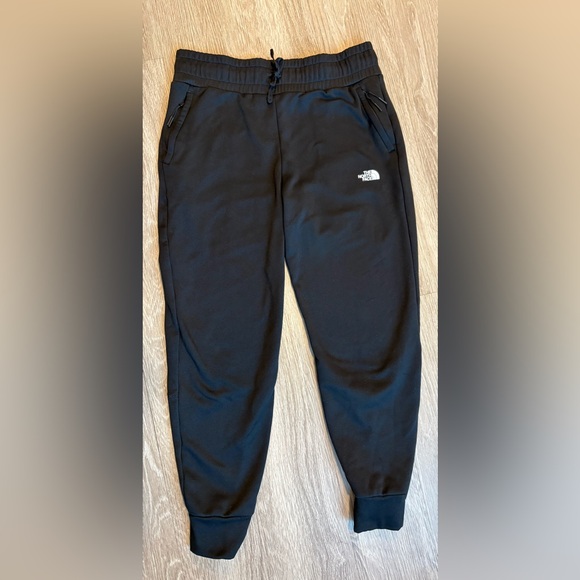 The North Face Black Zip Pocket Joggers - Fleece | Women’s Size Medium - Picture 2 of 4